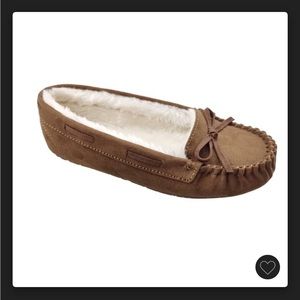 Girl’s moccasins
